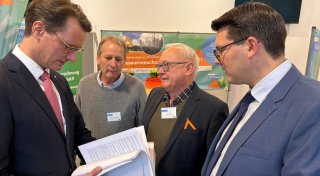 NRW-Ministerpräsident Hendrik Wüst zu Besuch in Bünde