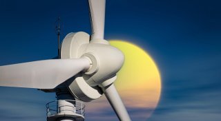 Erstaunlich: Einbrecher steigen in Bielefelder Windkraftrad ein