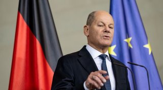 Scholz kontert Baerbock: Keine Ukraine-Hilfe ohne Schulden