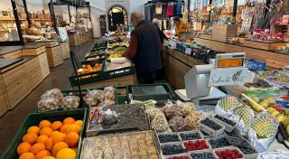 „Das ist uns noch nie passiert“: Unbekannte stehlen Kasse in Herforder Markthalle