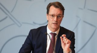 Vor Protesttag in NRW: Wüst hält an Kürzungen im Sozialbereich fest