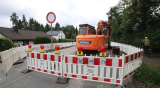 Abgeschnitten vom Ort: Vollsperrung in Stukenbrock sorgt für Ärger bei Anwohnern