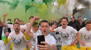 Kreispokal-Endspiel im Kreis Gütersloh: FSC Rheda feiert klaren Sieg - zwei Platzverweise