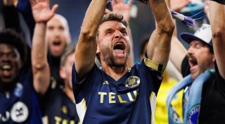 Müller-Vorlage bei Vancouver-Remis - Klopp sieht Niederlage