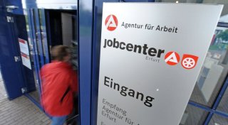 Behördenbeschäftigte oft Beschimpfungen ausgesetzt
