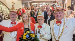 Auftritt für die neuen närrischen Regenten für Bad Driburg