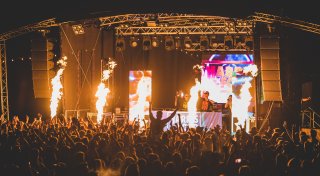 Mehr als 2.000 Besucher feiern beim Senne-Beach-Festival in Hövelhof
