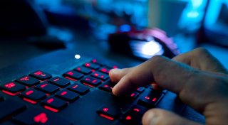 Allianz-Barometer: Cyberattacke größte Gefahr für Firmen