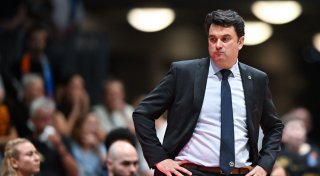Alba Berlin und Bayern-Basketballer mit Zittersiegen
