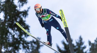 Skisprung-Duo Paschke/Wellinger siegt souverän im Super Team