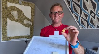 Löhner macht seltenen Steinzeit-Fund bei einem Spaziergang