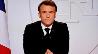 Macron: Prüfen Schutz Verbündeter mit unseren Atomwaffen