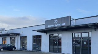 Räumungsverkauf bei Outlet im Kreis Gütersloh - Unternehmen verlassen das Areal