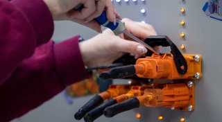 Studie: Frauen füllen Lücken im Handwerk