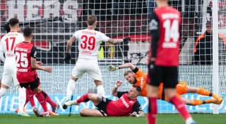 Schick krönt Leverkusens Aufholjagd mit Dreierpack