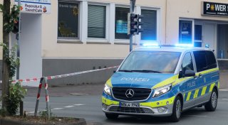 Nach Messerattacke: Hohe Polizeipräsenz in Herford - Opfer außer Lebensgefahr