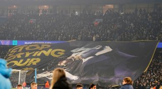 Spott-Plakat als Motivation: Vinícius Júnior jubelt mit Real