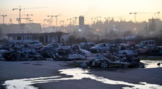Feiern im Schutt - Das Leben nach dem Erdbeben in der Türkei