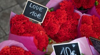 Umfrage: Geld ist kein Tabu-Thema in der Liebe
