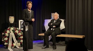 Paderborner Amateurtheater: Trauerfeier mit Stromberg-Humor und Genderdebatte
