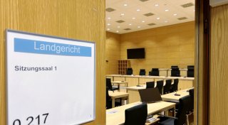 Nach brutalem Messerangriff auf Ex-Freundin: Mann aus Hille erhält mildere Strafe
