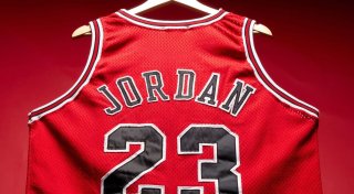 Jordan-Trikot könnte bei Auktion Millionen US-Dollar bringen