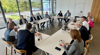 Wirtschaftsbosse im Paderborner Land reden Klartext mit Politikern