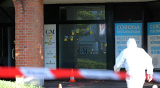 Schüsse auf Geschäft wohl ohne Verbindung zu Explosionsserie