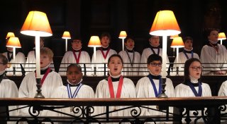 Erstmals in 900 Jahren: Mädchen im Chor von St. Paul's