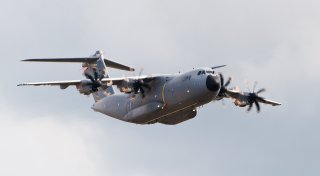Riesiges Bundeswehr-Flugzeug über dem Kreis Gütersloh verunsichert Anwohner