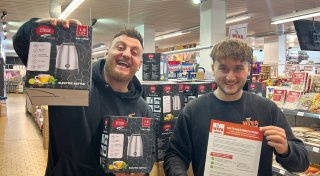 Nach Parkplatz-Ärger: Bielefelder Supermarkt schenkt Betroffenen einen Wasserkocher