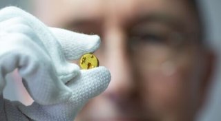 Kreis Minden-Lübbecke: Miniaturschloss aus Gold entdeckt