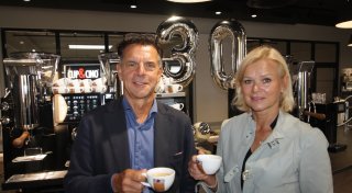 Espresso-Martini aus der Maschine: Hövelhofer Unternehmen seit 30 Jahren erfolgreich