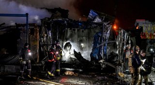 Selenskyj trifft Macron - Viele Tote nach Angriff in Ukraine
