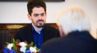 Kulturausschuss lädt Dirigenten Lahav Shani zu Gespräch ein