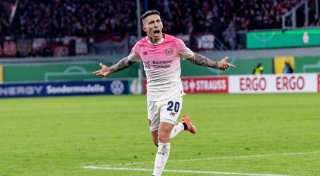 Grimaldo-Rückkehr nach Lissabon: Bayer braucht Punkte