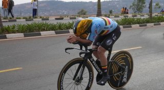 Evenepoel feiert drittes Zeitfahr-Gold und düpiert Pogacar