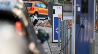 Fast jede zweite Kommune ohne E-Auto-Ladepunkte