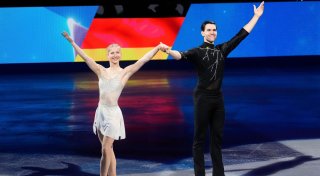 Deutsches Eiskunstlauf-Team zwischen Glanz und Grauen