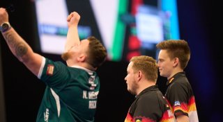 Waliser besiegt: Nordirland gewinnt Darts-Titel in Frankfurt