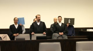 Tödliche Gewalt in Paderborn: Angeklagte schildern Angriff in der Marienstraße