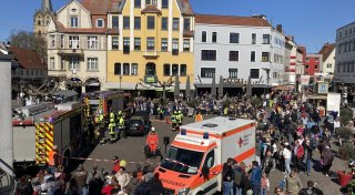 Bis zu zehn Einsätze pro Jahr: So befreit die Feuerwehr Herford eingeklemmte Menschen aus Autos