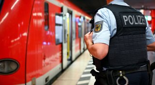 Festnahme am Hauptbahnhof: Mann greift Frauen im Zug nach Bielefeld unsittlich an