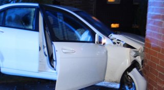 Flucht vor Verkehrskontrolle in Bad Oeynhausen endet mit Unfall