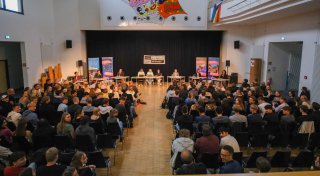 Wahlkampf in Bielefeld: AfD-Einladung sorgt für Proteste am Gymnasium Bethel