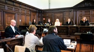 Möglicher Mit­tels­mann soll im Block-Prozess befragt werden