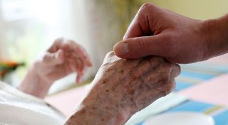 Auszeit für pflegende Angehörige: Das ist neu zum 1. Juli