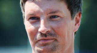 HSV verlängert Vertrag mit Trainer Merlin Polzin