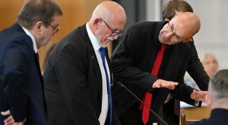 Landtag im AfD-Stresstest - Eklat bei Präsidentenwahl
