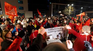 Volkswagen vor Warnstreiks - Ende der Friedenspflicht